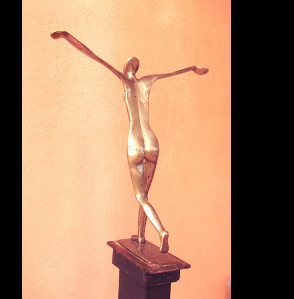 la résolue (fille d'icare) sculpture bronze, flore de valicourt